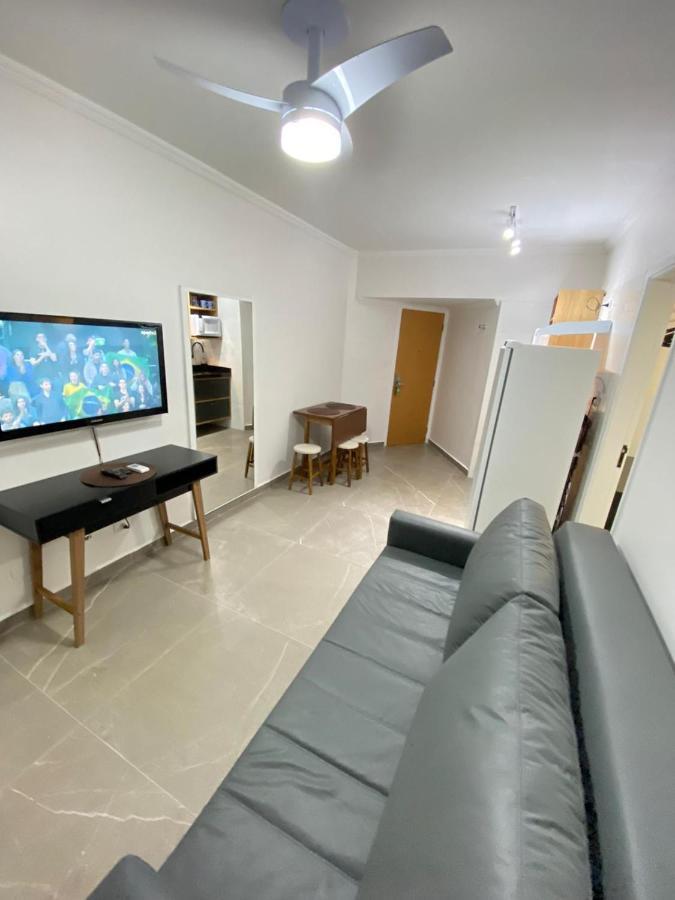 Flat - Acomoda Ate 4 Hospedes - Bairro Do Gonzaga - Santos Sp מראה חיצוני תמונה